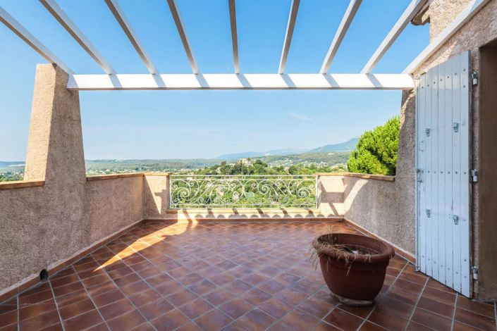 Image No.23-4 Bed House for sale