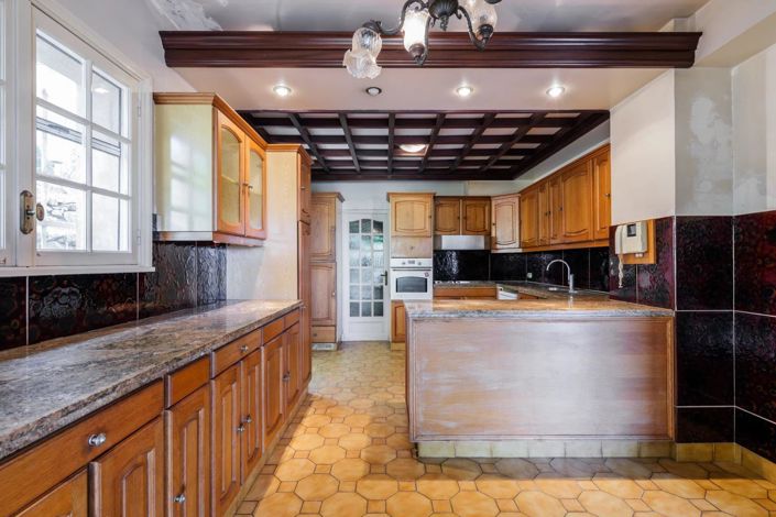 Image No.33-4 Bed House for sale