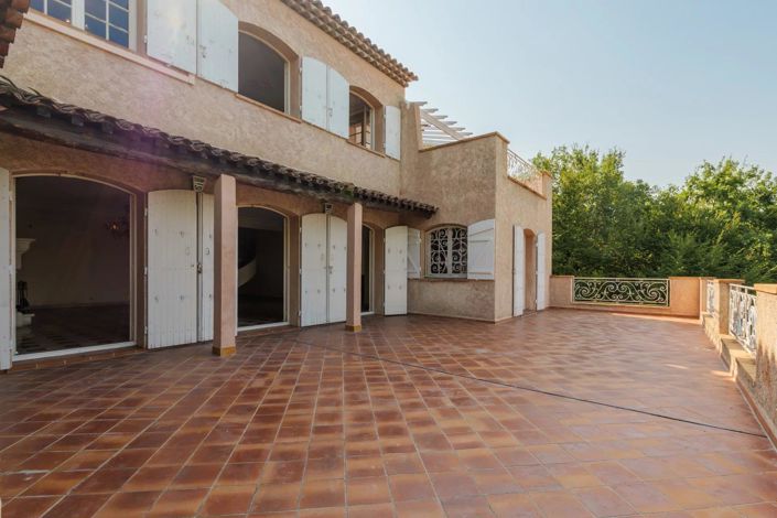 Image No.35-4 Bed House for sale