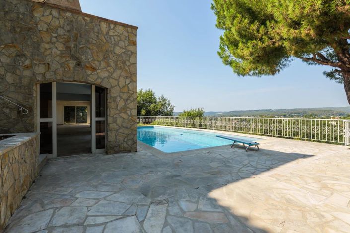 Image No.42-4 Bed House for sale