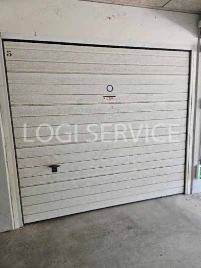 Image No.8-2 Bed House for sale