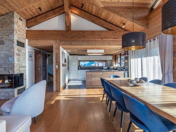 Image No.17-5 Bed House for sale