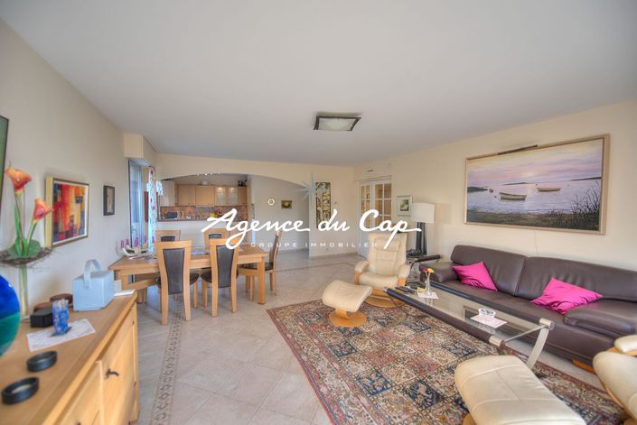 Image No.3-3 Bed Property for sale