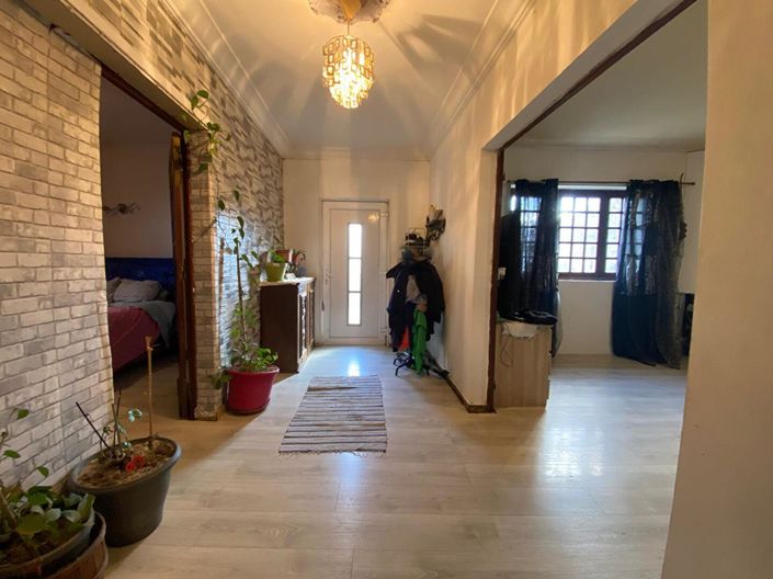 Image No.5-4 Bed House for sale