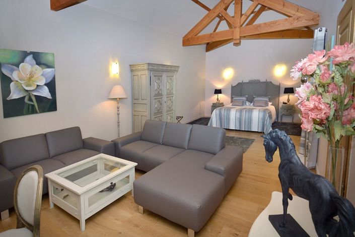 Image No.7-13 Bed House for sale