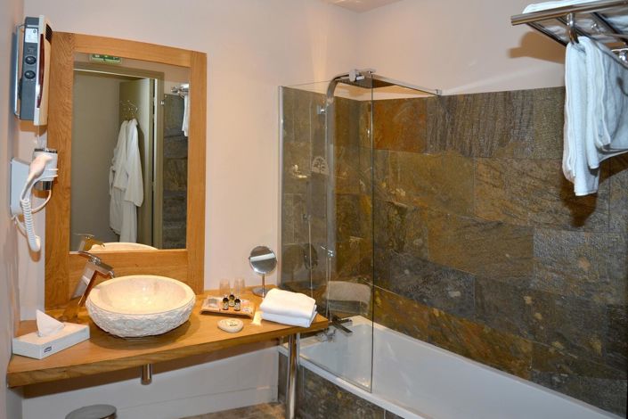 Image No.8-13 Bed House for sale