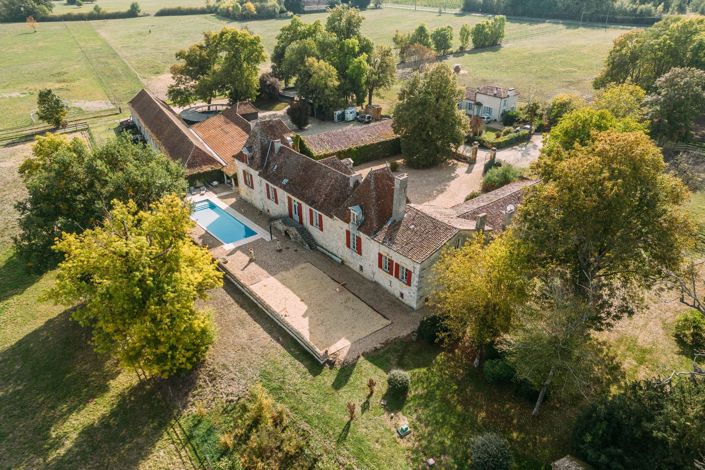 Image No.1-10 Bed House for sale