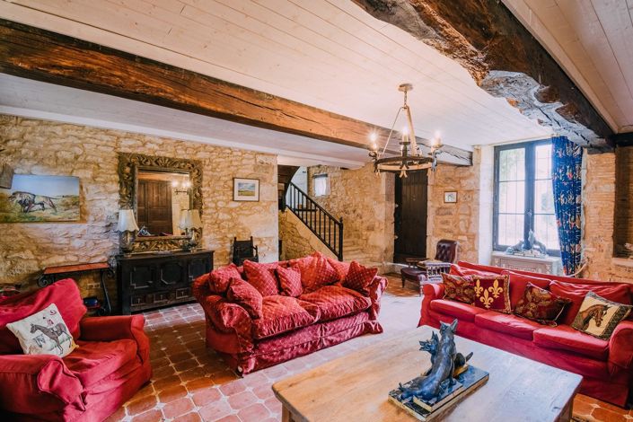 Image No.12-10 Bed House for sale