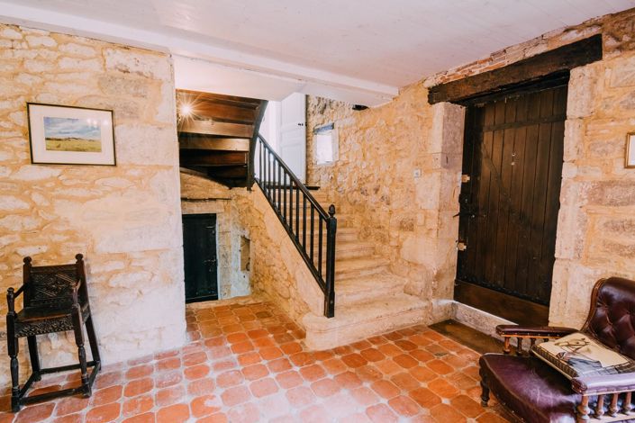 Image No.20-10 Bed House for sale