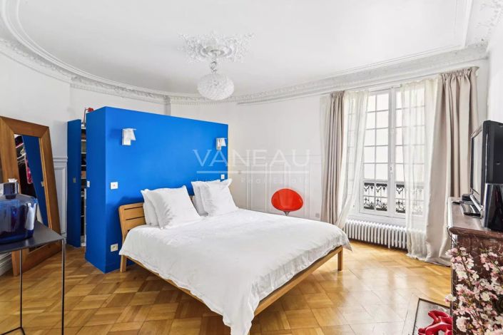 Image No.9-3 Bed Property for sale