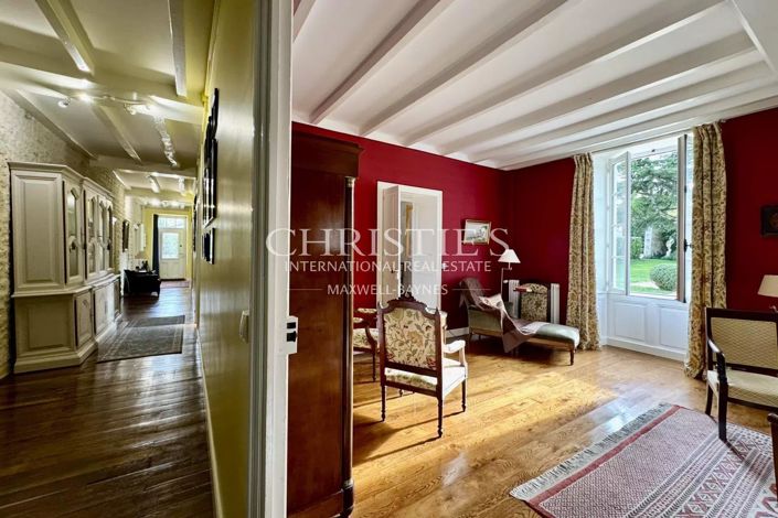 Image No.14-6 Bed House for sale