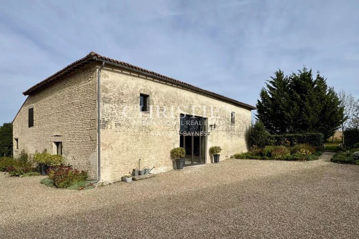 Image No.39-6 Bed House for sale