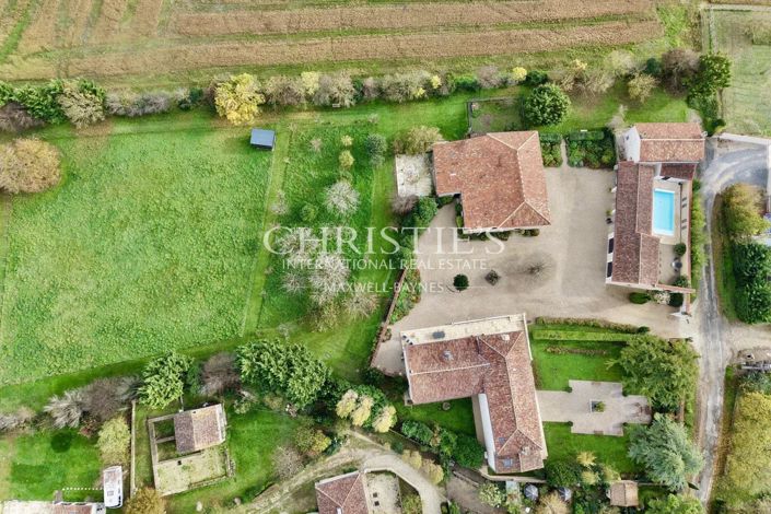 Image No.4-6 Bed House for sale