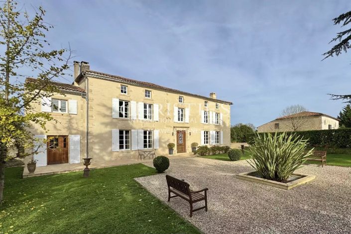 Image No.43-6 Bed House for sale