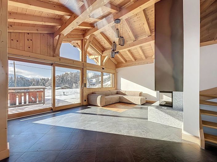 Image No.20-4 Bed House for sale