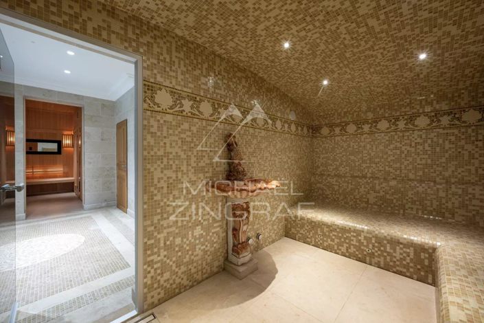 Image No.18-5 Bed House for sale