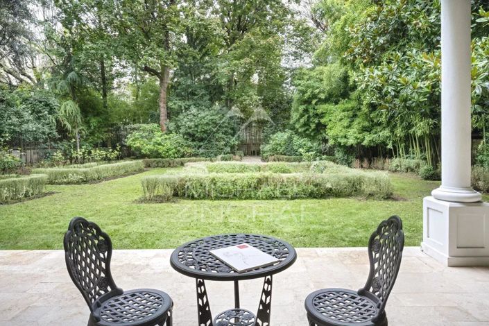 Image No.2-5 Bed House for sale