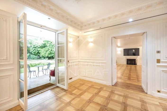 Image No.7-5 Bed House for sale