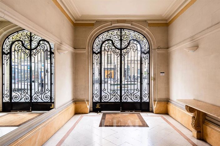 Image No.27-4 Bed Property for sale