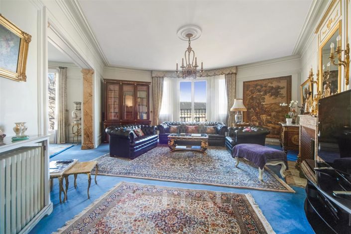 Image No.2-4 Bed Property for sale