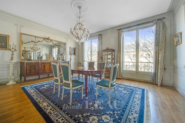 Image No.3-4 Bed Property for sale