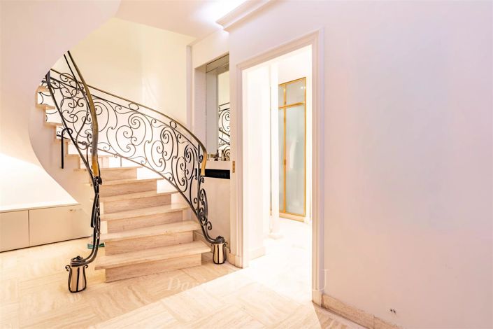 Image No.2-Appartement de 5 chambres à vendre à Neuilly-sur-Seine