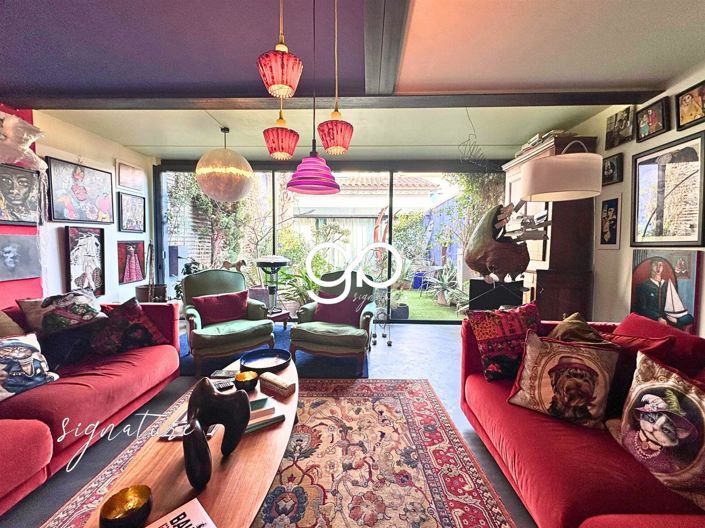 Image No.1-4 Bed House for sale