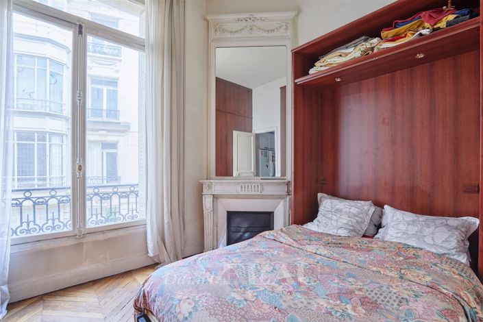 Image No.11-2 Bed Property for sale