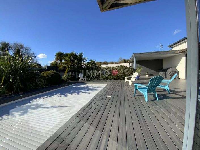 Image No.18-3 Bed House for sale