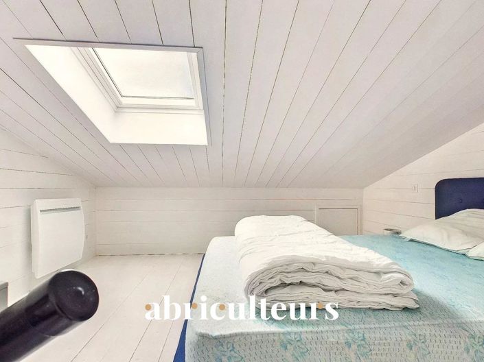 Image No.6-3 Bed House for sale