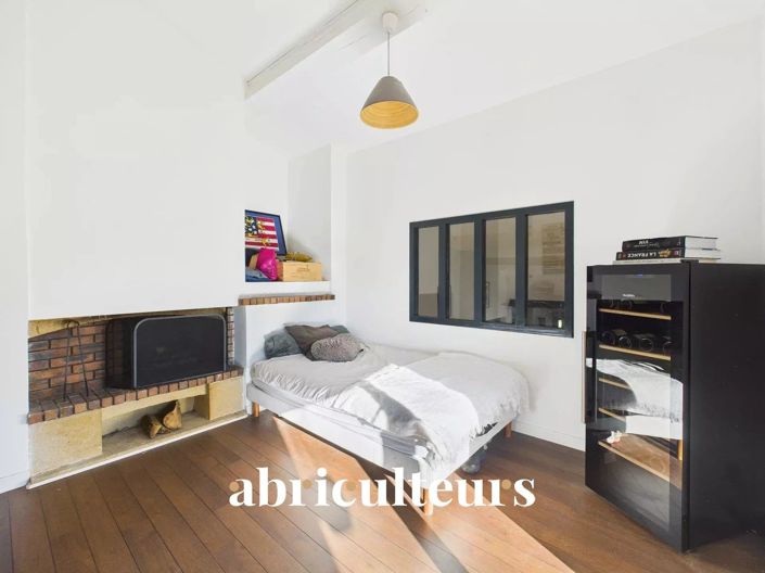 Image No.22-4 Bed House for sale