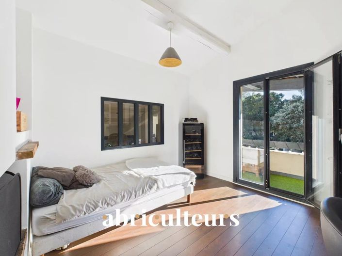 Image No.23-4 Bed House for sale