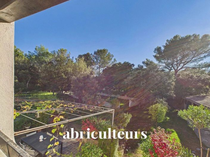 Image No.24-4 Bed House for sale