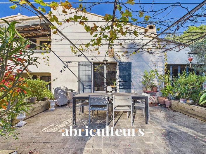 Image No.29-4 Bed House for sale