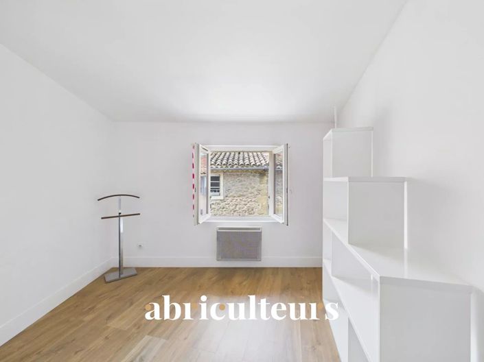 Image No.12-Propriété de 1 chambre à vendre à Lambesc