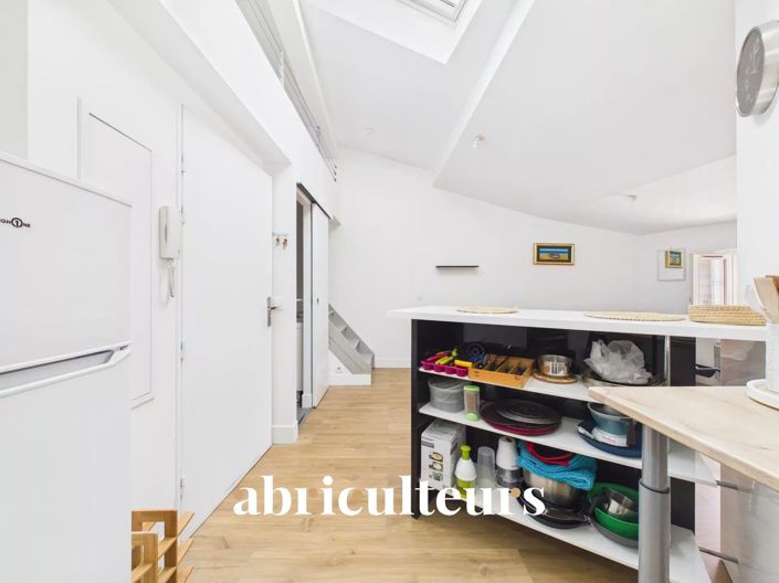 Image No.9-Propriété de 1 chambre à vendre à Lambesc