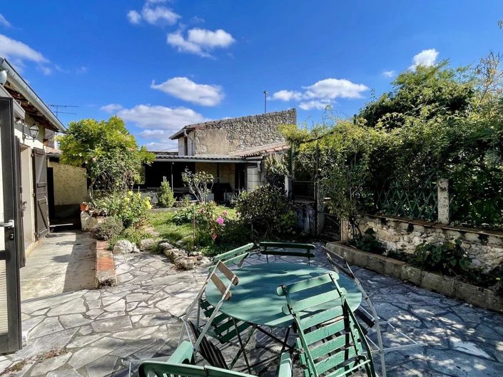 Image No.6-3 Bed House for sale