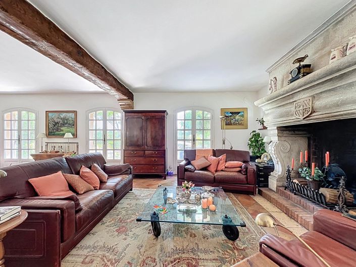 Image No.16-5 Bed House for sale