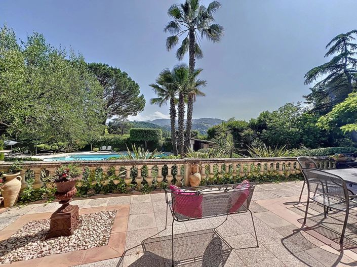 Image No.27-5 Bed House for sale