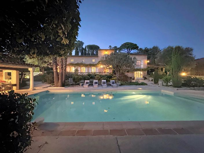 Image No.3-5 Bed House for sale