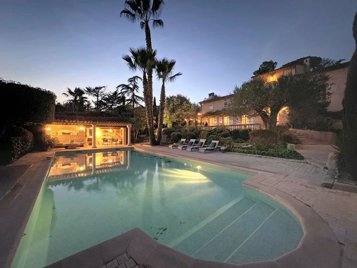 Image No.31-5 Bed House for sale