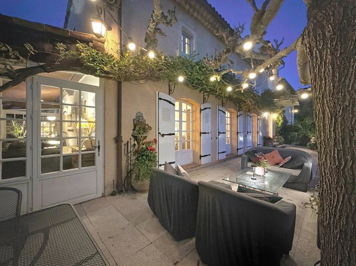 Image No.5-5 Bed House for sale