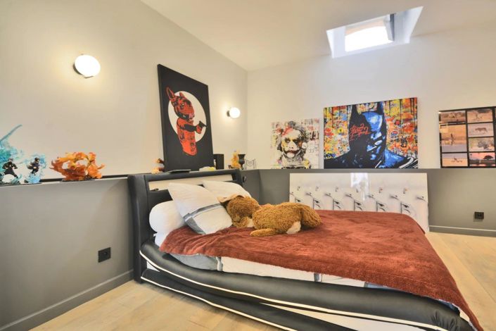 Image No.22-3 Bed Property for sale