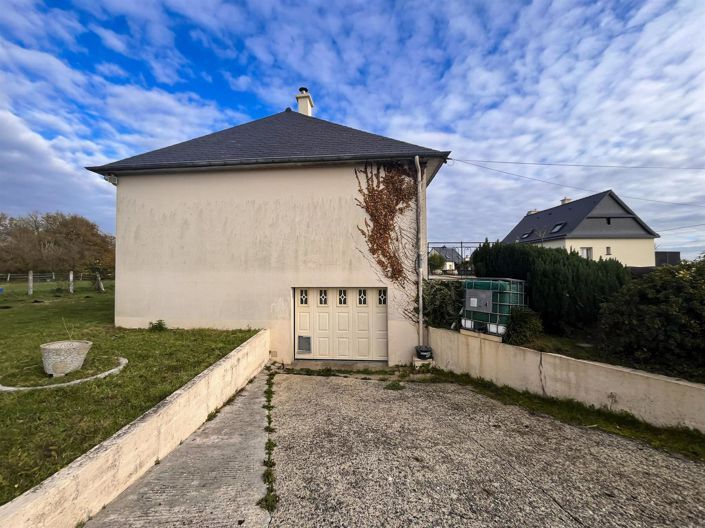 Image No.8-2 Bed House for sale