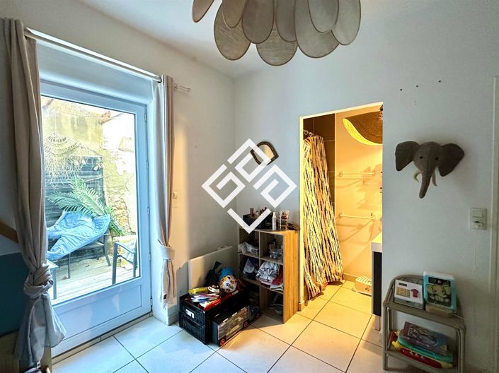 Image No.9-1 Bed Apartment for sale