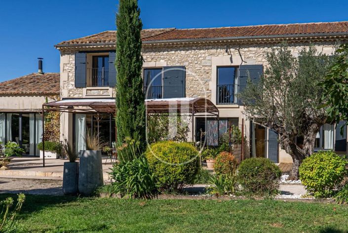 Image No.14-6 Bed House for sale