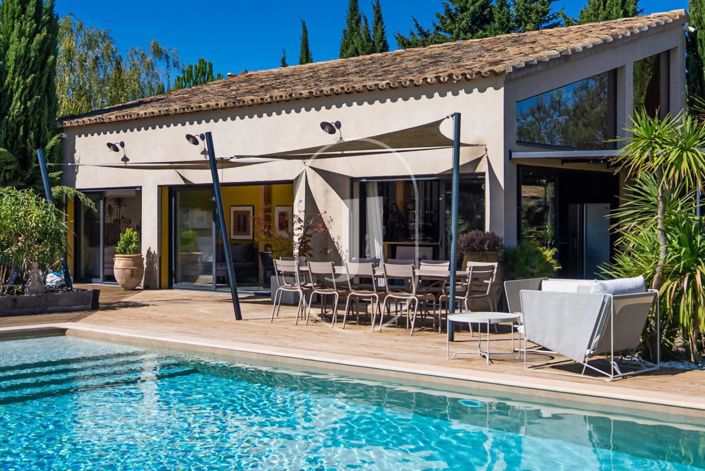 Image No.3-6 Bed House for sale