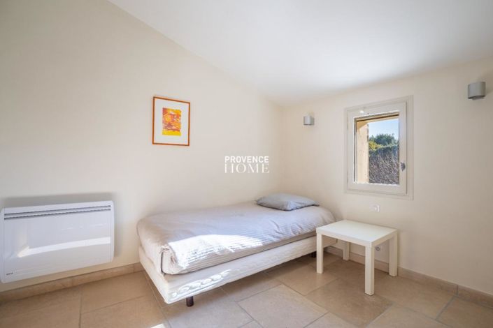 Image No.14-5 Bed House for sale