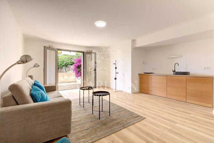 Image No.19-5 Bed House for sale