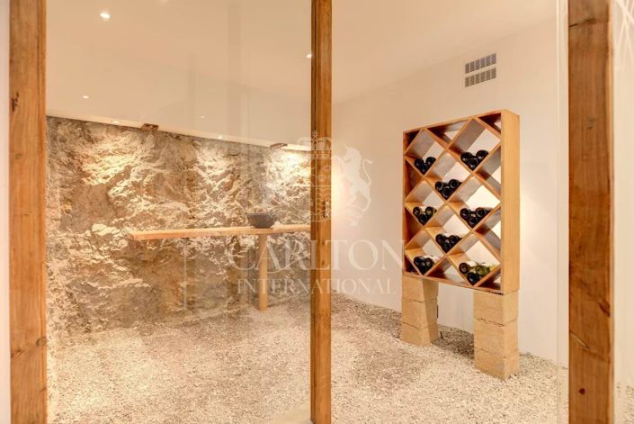 Image No.23-5 Bed House for sale